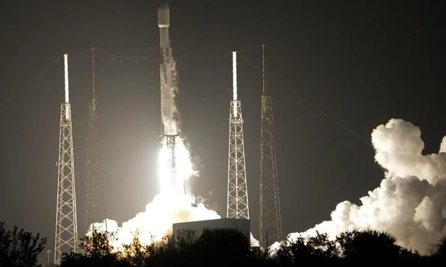 Japanese Company’s Lander Rockets Toward Moon With UAE Rover